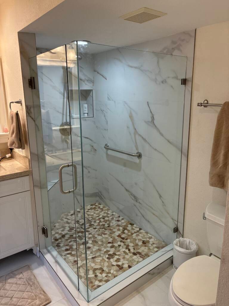 liz_s master shower (A)